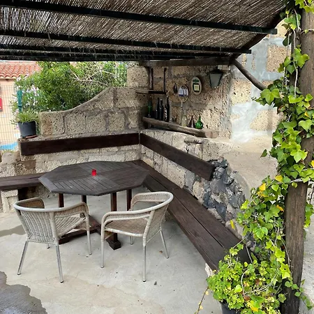 Casa *